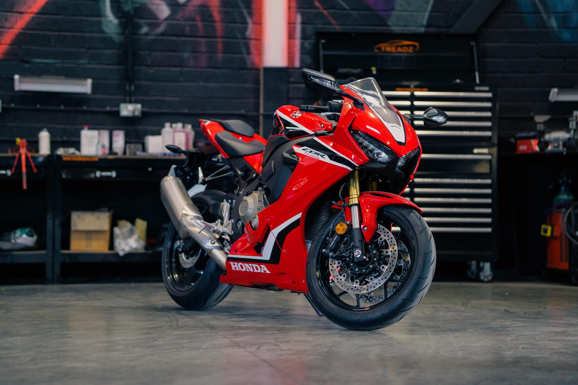 Займ под ПТС мотоциклаСаяногорск